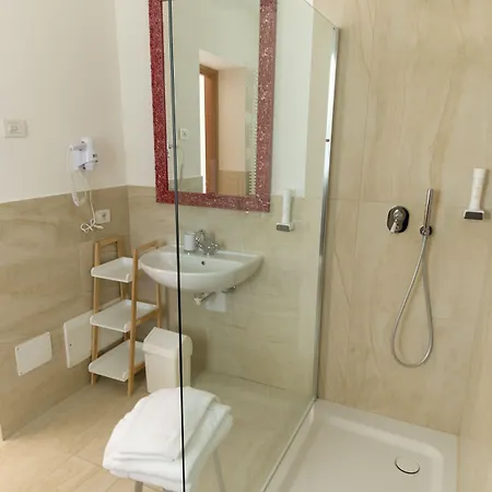 Casaliva Relais 게스트하우스 4*